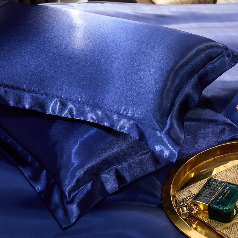 Snowdown Microfibre Pillow (850/1850gsm)